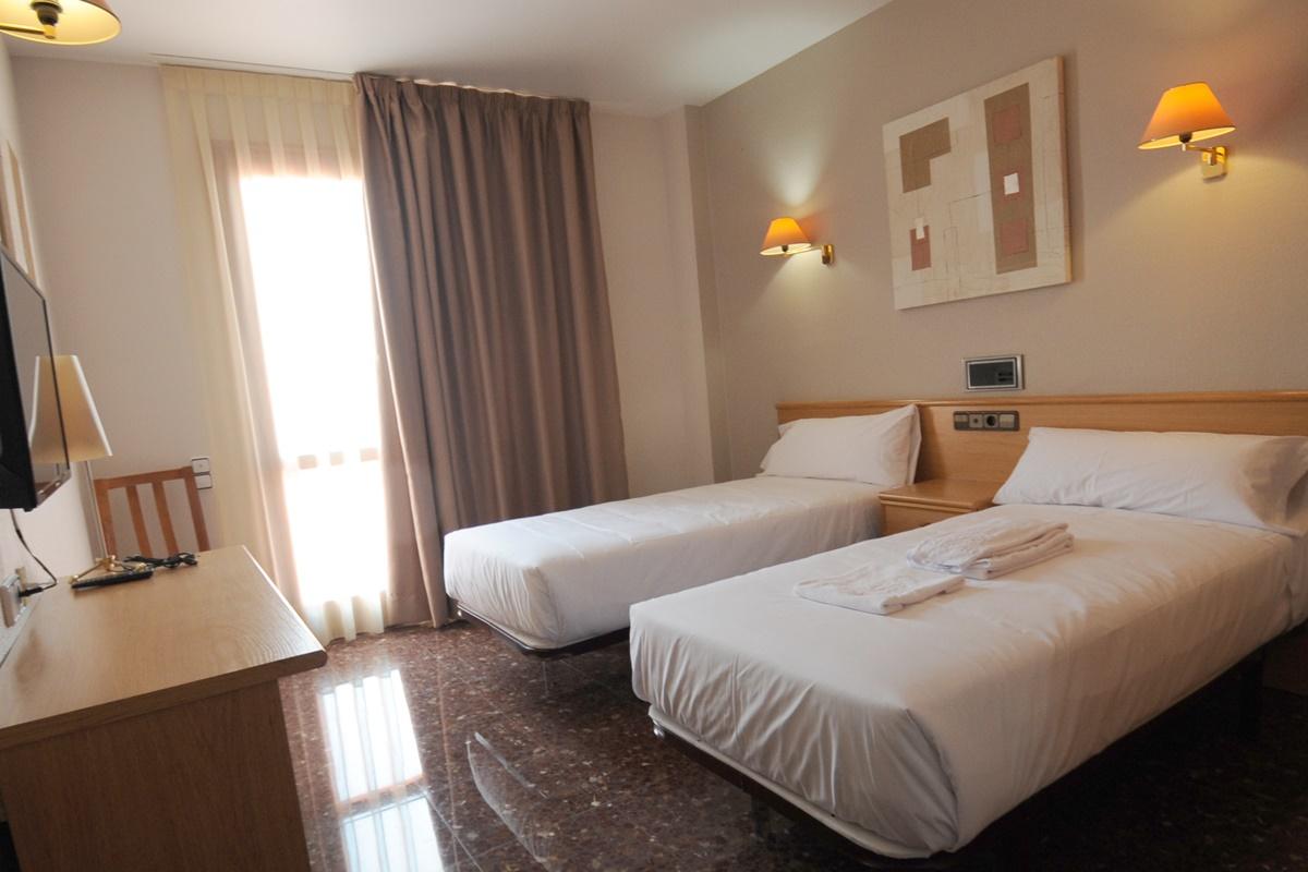 La Imperial Hotell Luceni Eksteriør bilde
